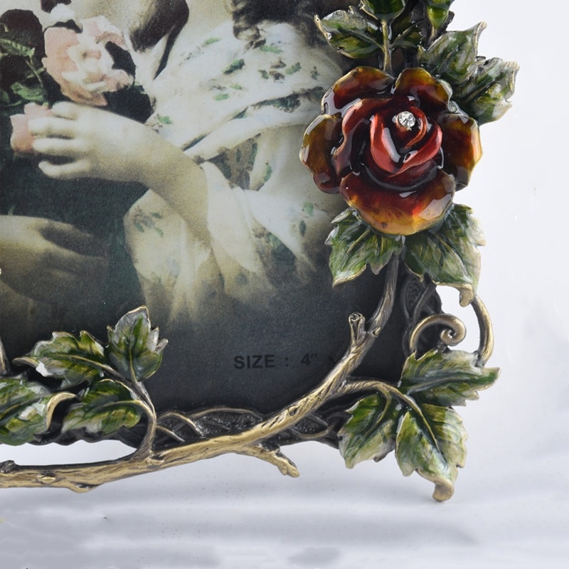 Modern Alloy Photo Frame Decor - Lighting Room Decor Photo 评论和价格