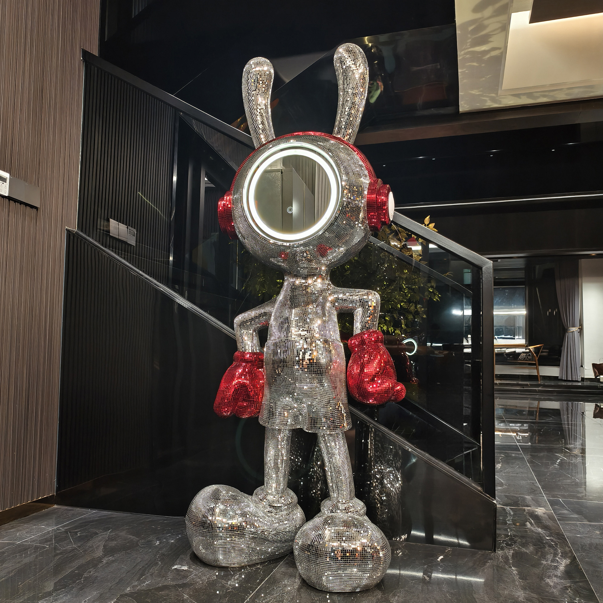 Space Rabbit Mickey Floor Stan - Lighting Decor Company 评论和价格
